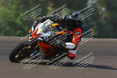 media/Sep-20-2025-TrackDaz (Sat) [[27f0cde673]]/B Group/1120am (Turn 2)/